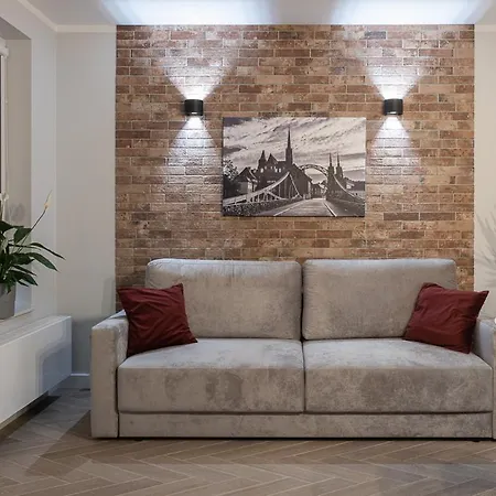 דירה B&w Luxurious In The Center Of ורוצלב